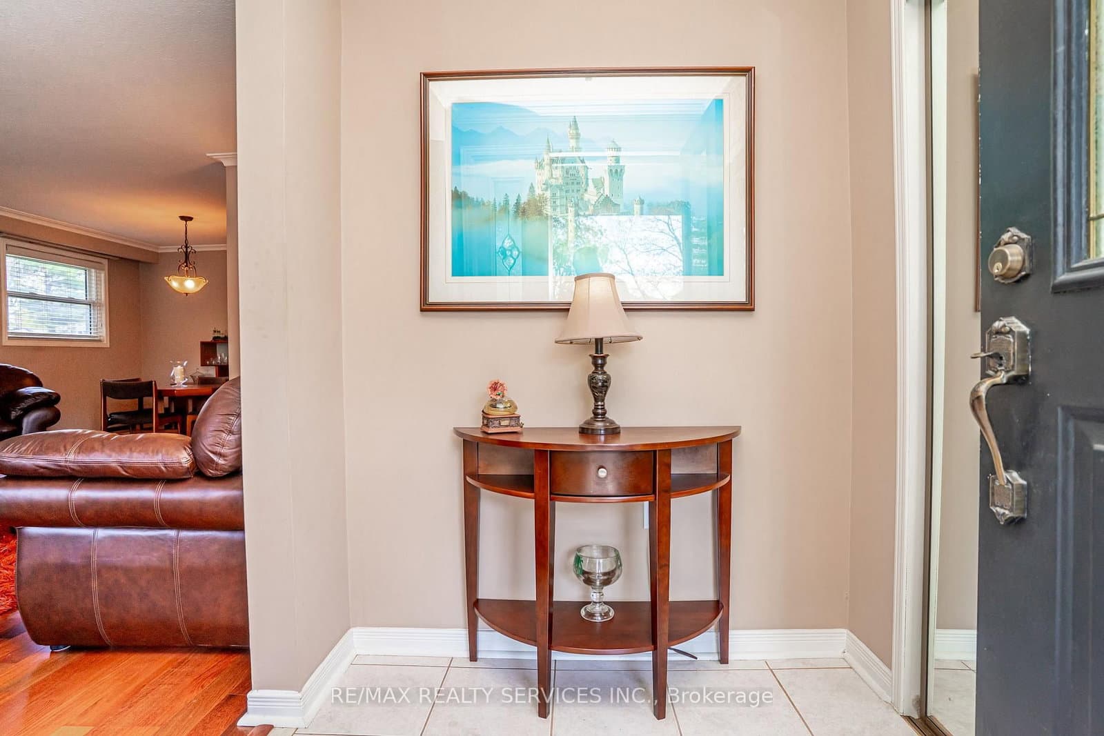 87 Ambleside Drive thumbnail 6