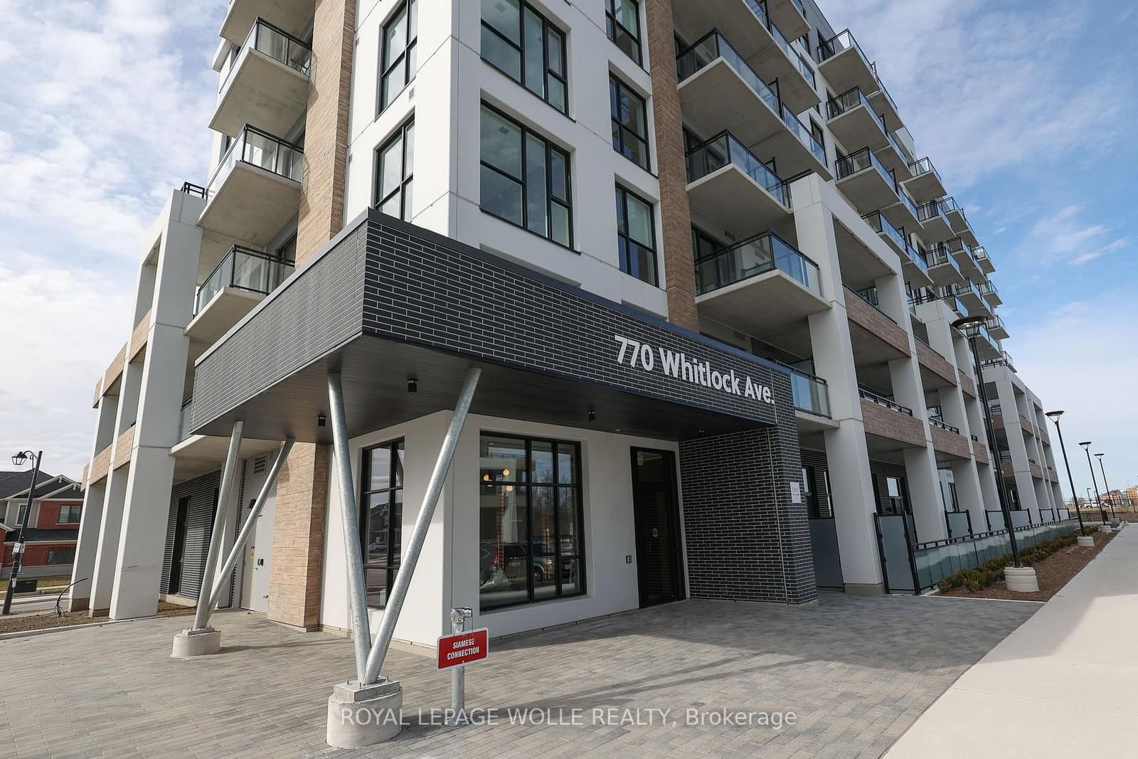 770 Whitlock Avenue, Unit 703 thumbnail 11
