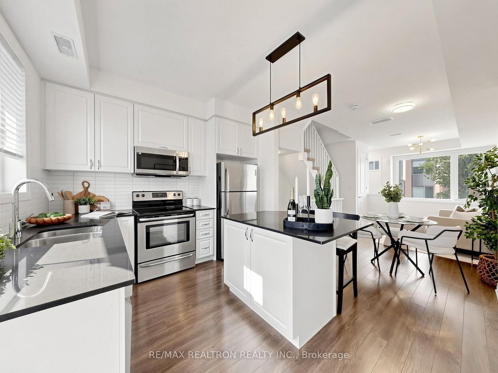 65 Thomas Mullholand Drive, Unit 6 thumbnail 10