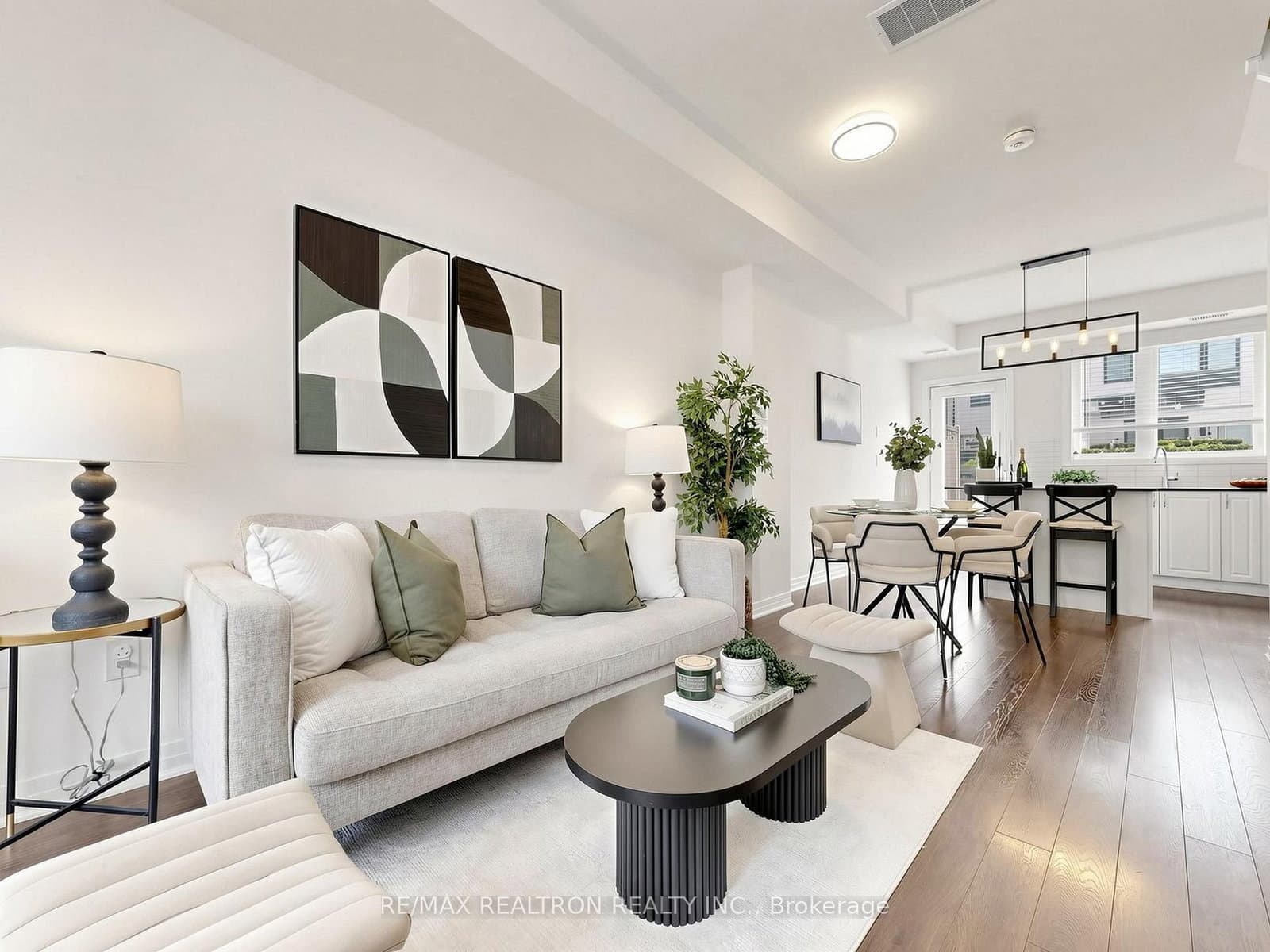 65 Thomas Mullholand Drive, Unit 6 thumbnail 4