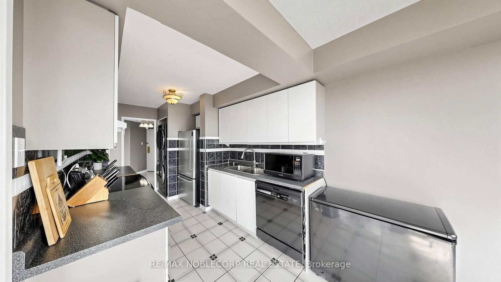 2901 Kipling Avenue, Unit 804 thumbnail 22
