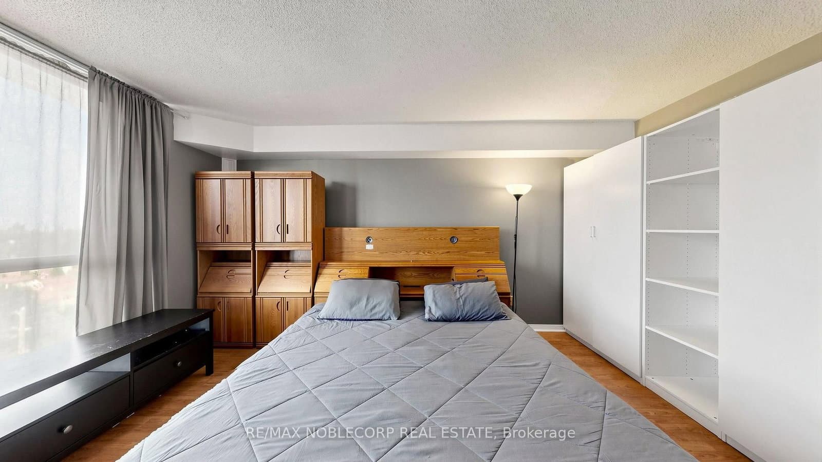 2901 Kipling Avenue, Unit 804 thumbnail 29