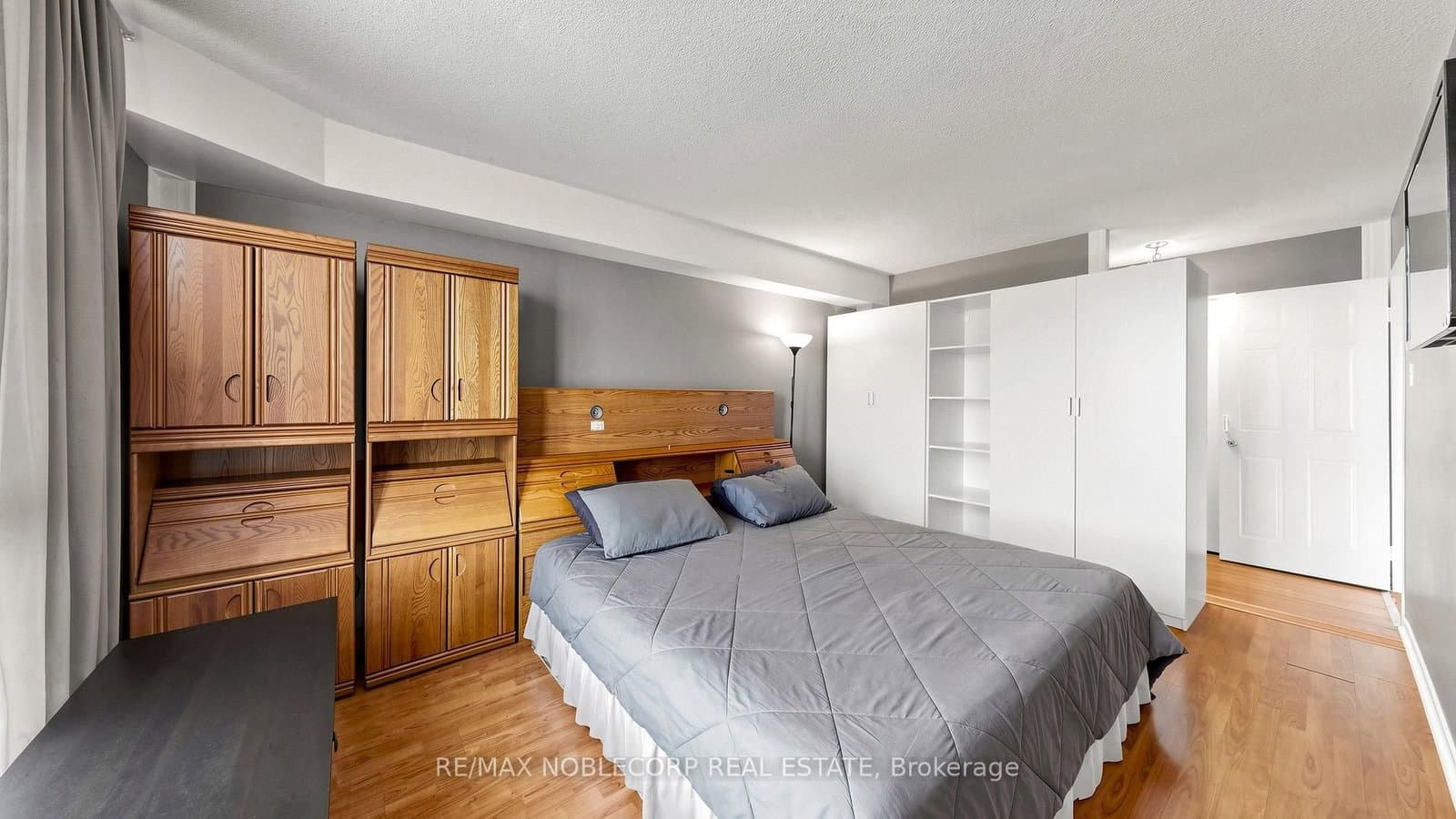 2901 Kipling Avenue, Unit 804 thumbnail 30