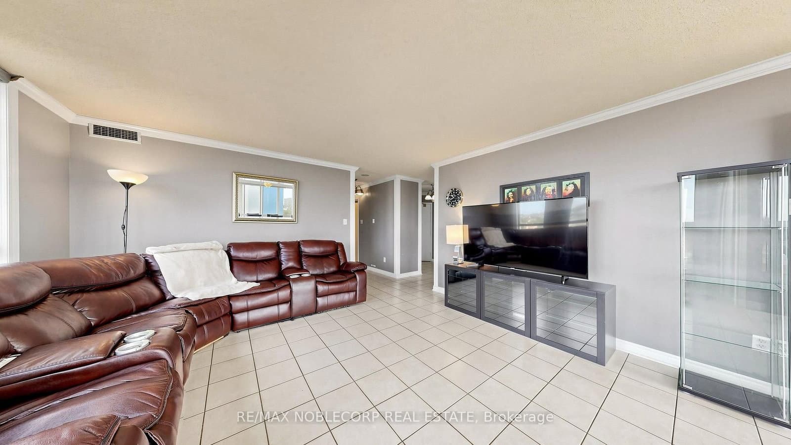 2901 Kipling Avenue, Unit 804 thumbnail 8