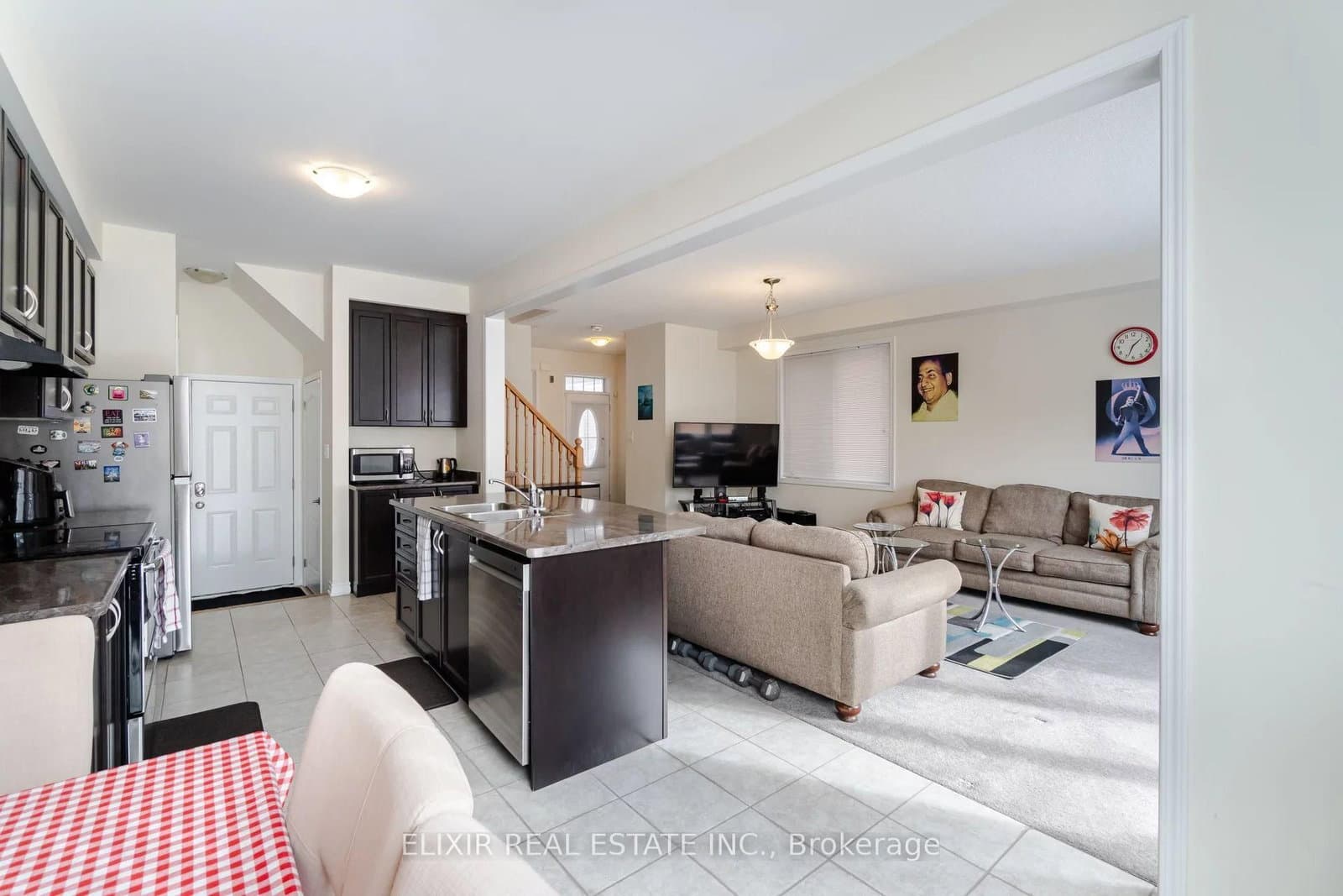 532 Edenbrook Hill Drive thumbnail 11