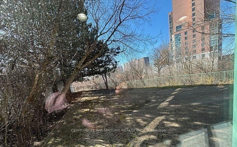 61 Markbrook Lane, Unit 112 thumbnail 17