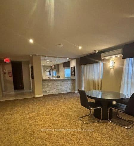 61 Markbrook Lane, Unit 112 thumbnail 3