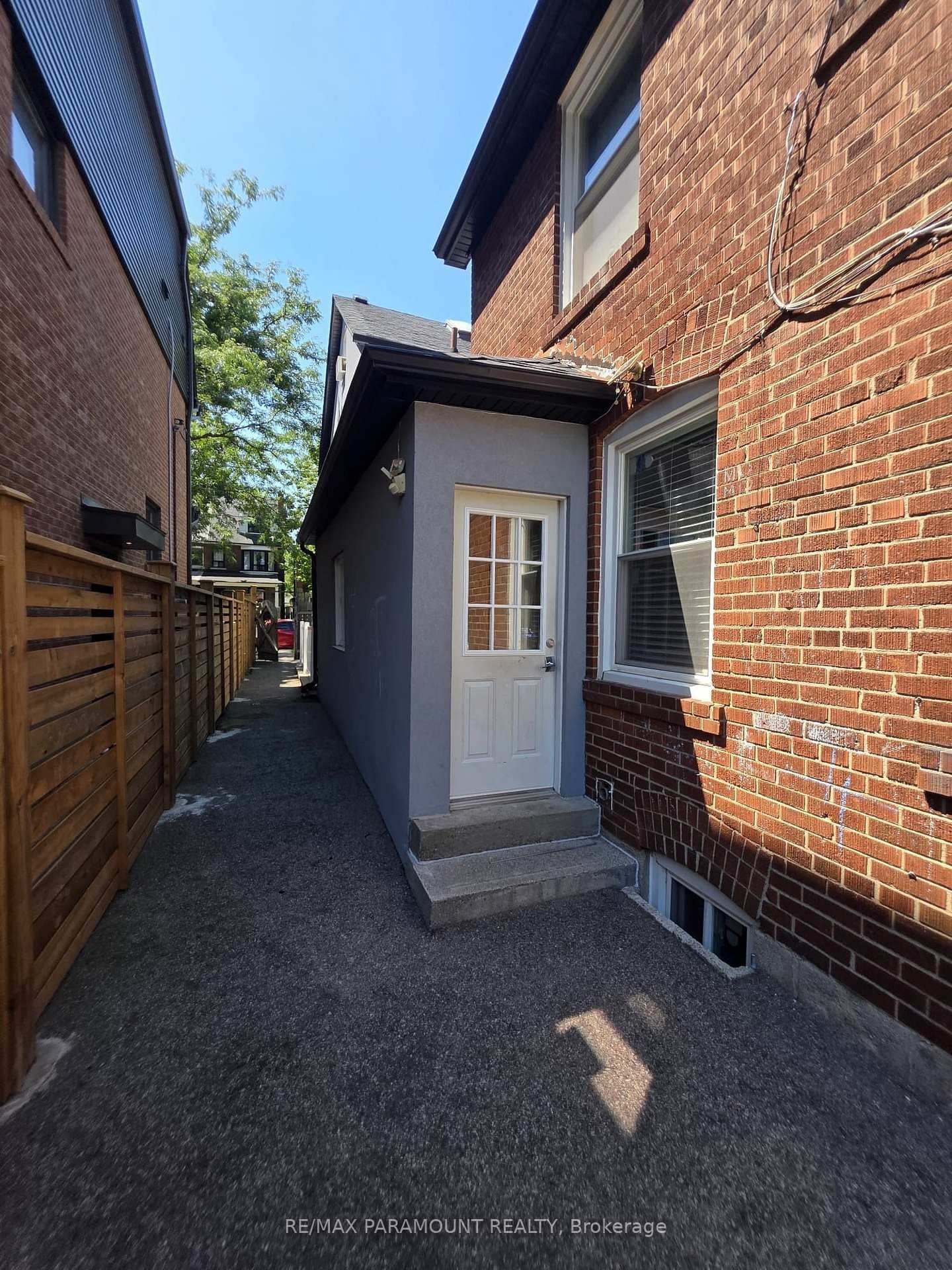 291 Pacific Avenue, Unit Main thumbnail 2