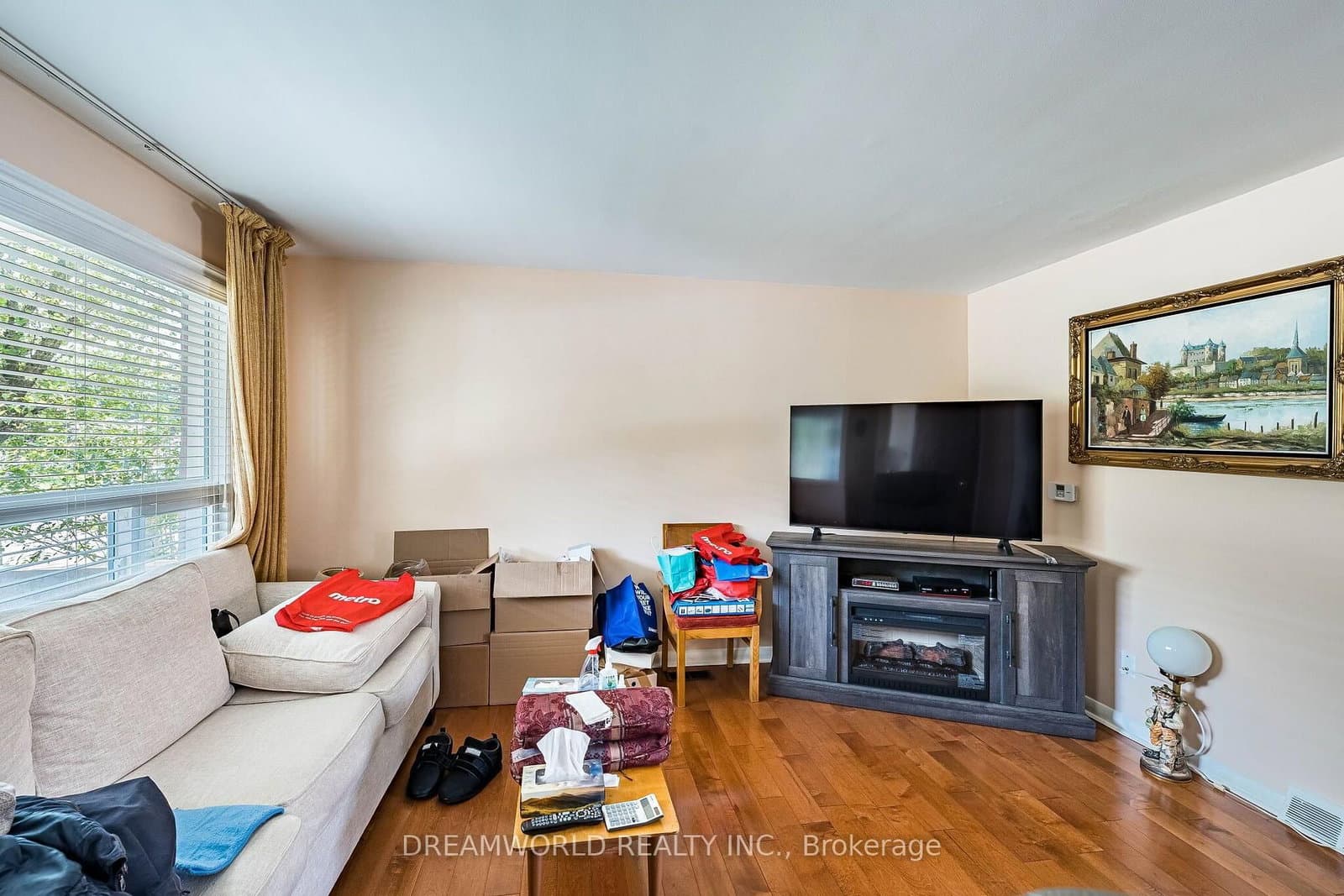 24 Whitburn Crescent thumbnail 11