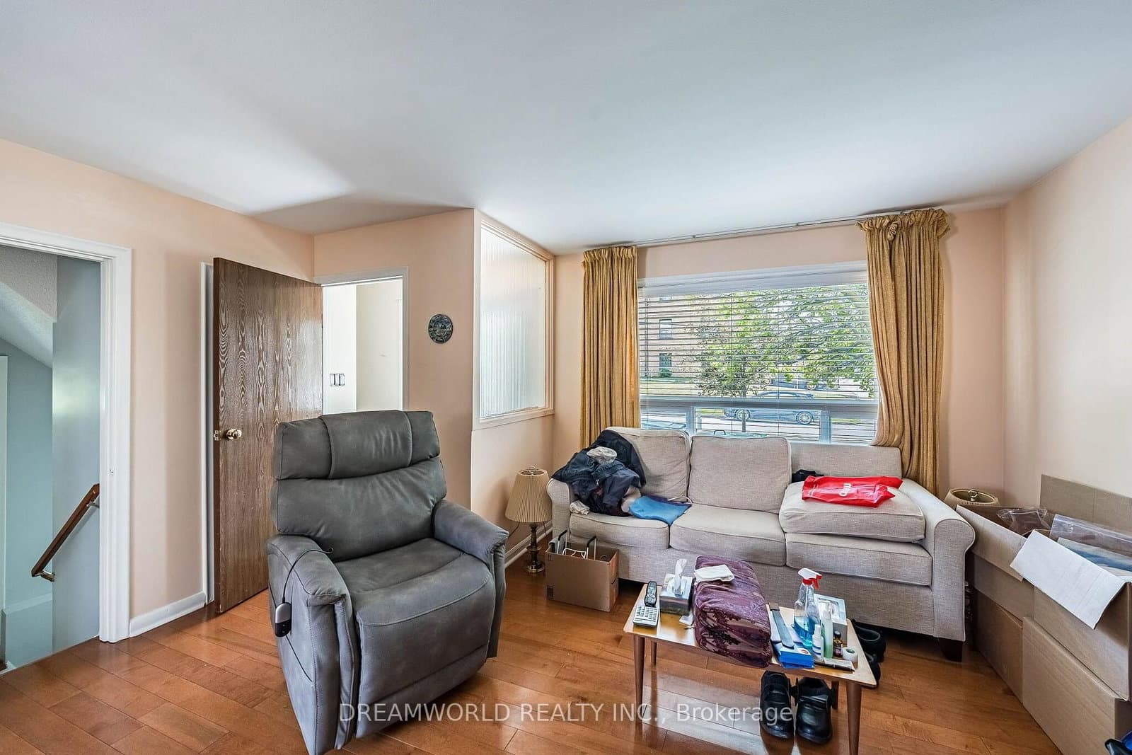 24 Whitburn Crescent thumbnail 12