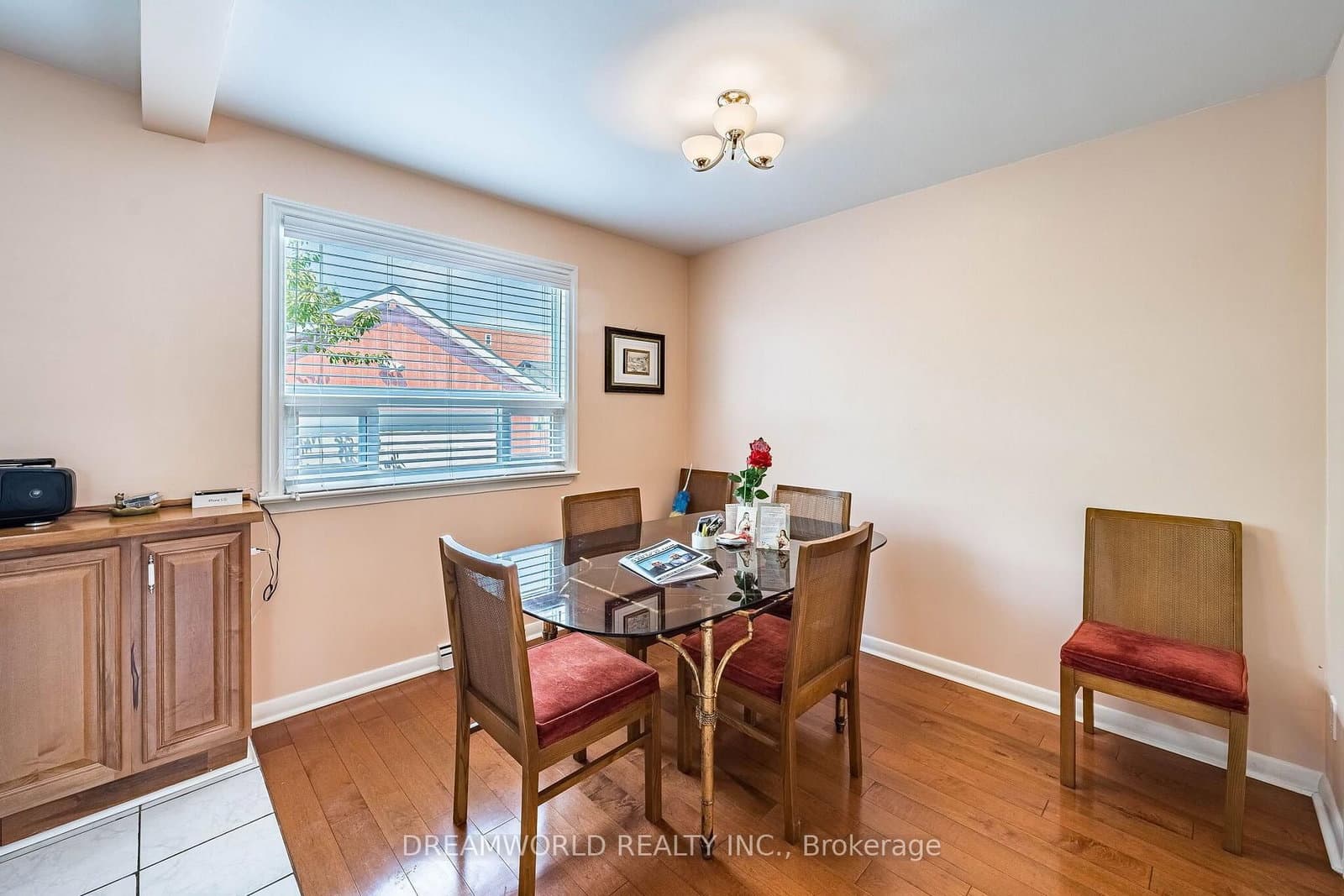 24 Whitburn Crescent thumbnail 14