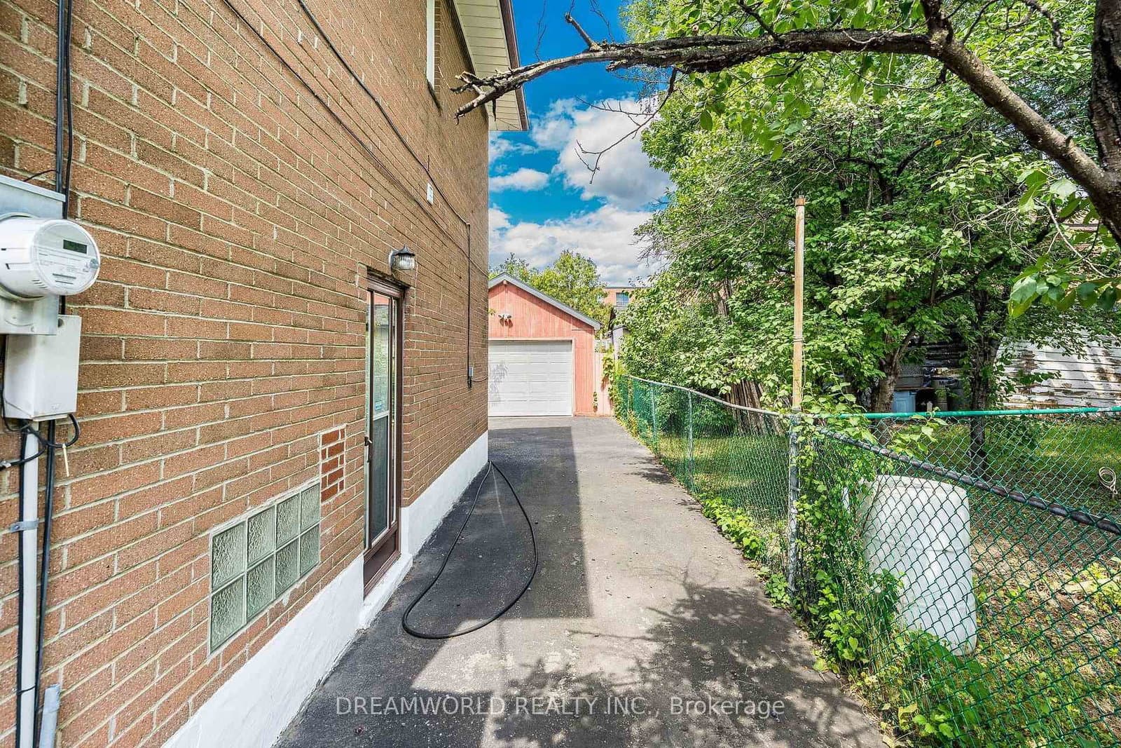 24 Whitburn Crescent thumbnail 40