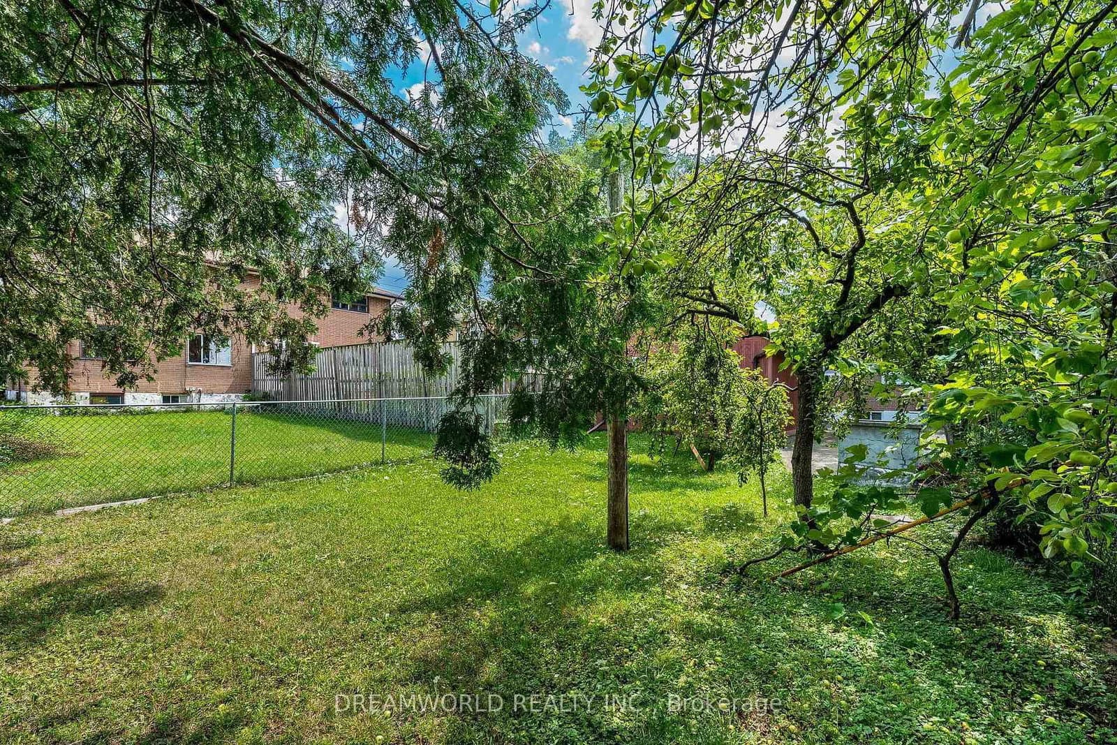 24 Whitburn Crescent thumbnail 49