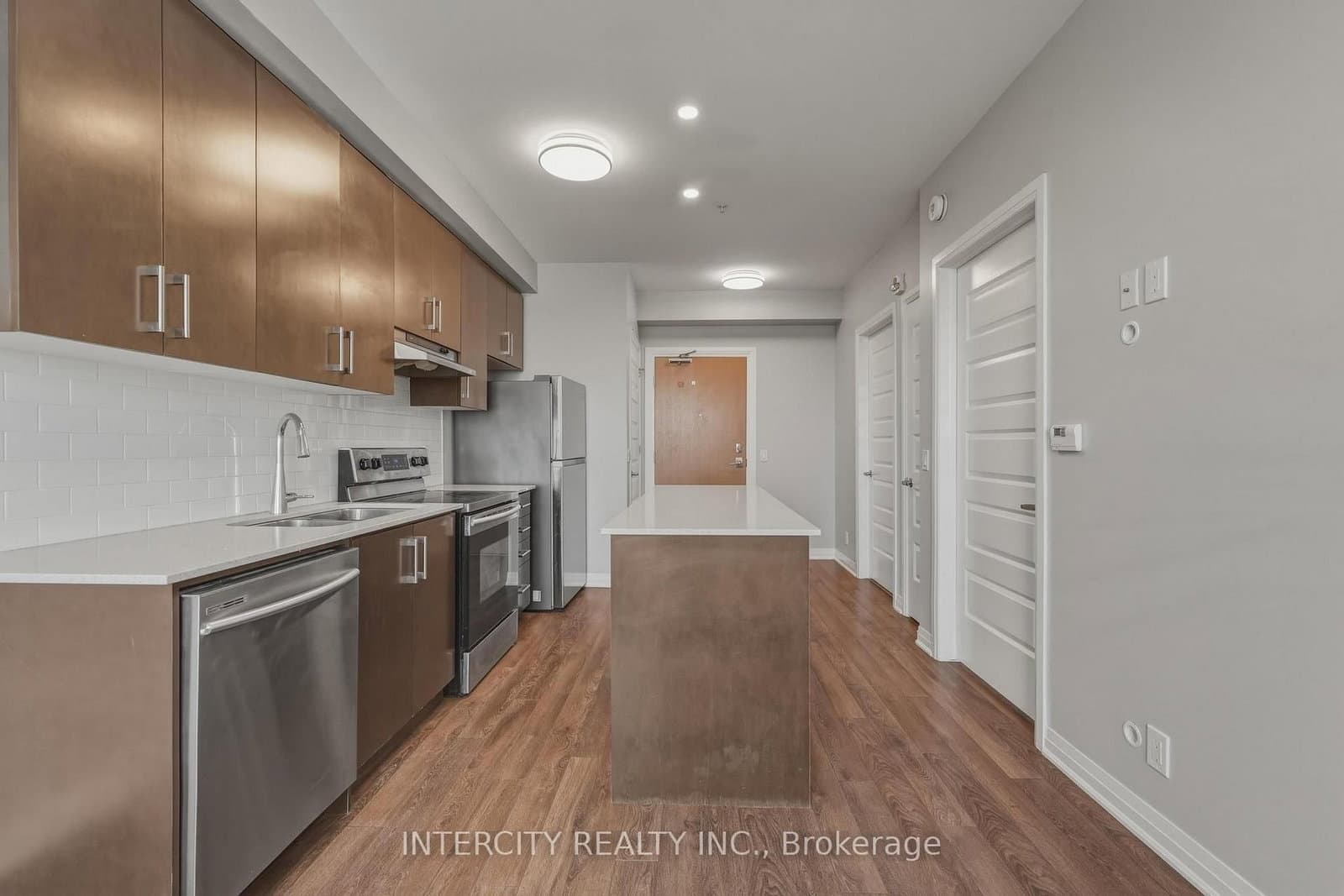 1105 Leger Way, Unit 504 thumbnail 4