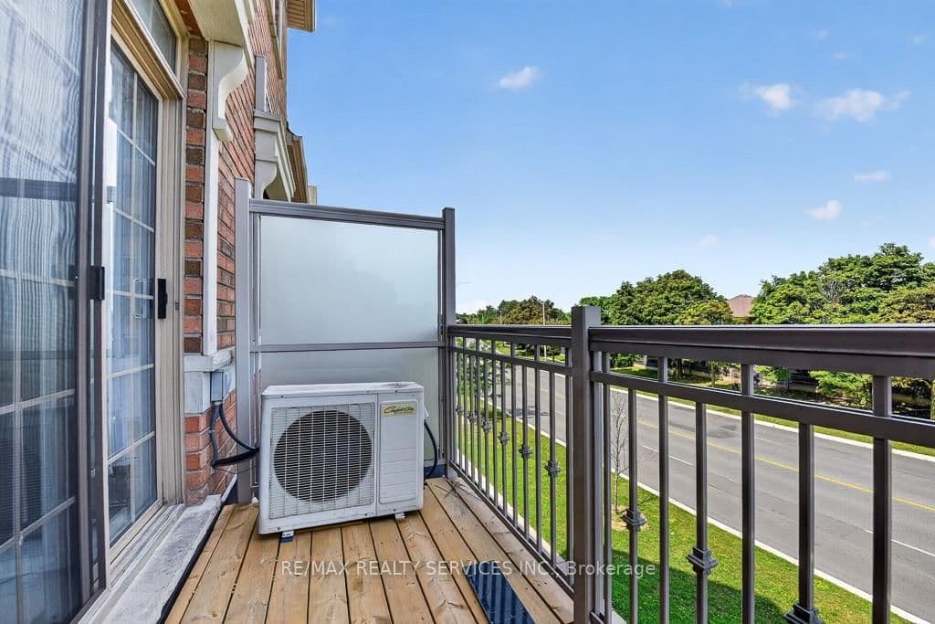 180 Howden Boulevard, Unit 15 thumbnail 21