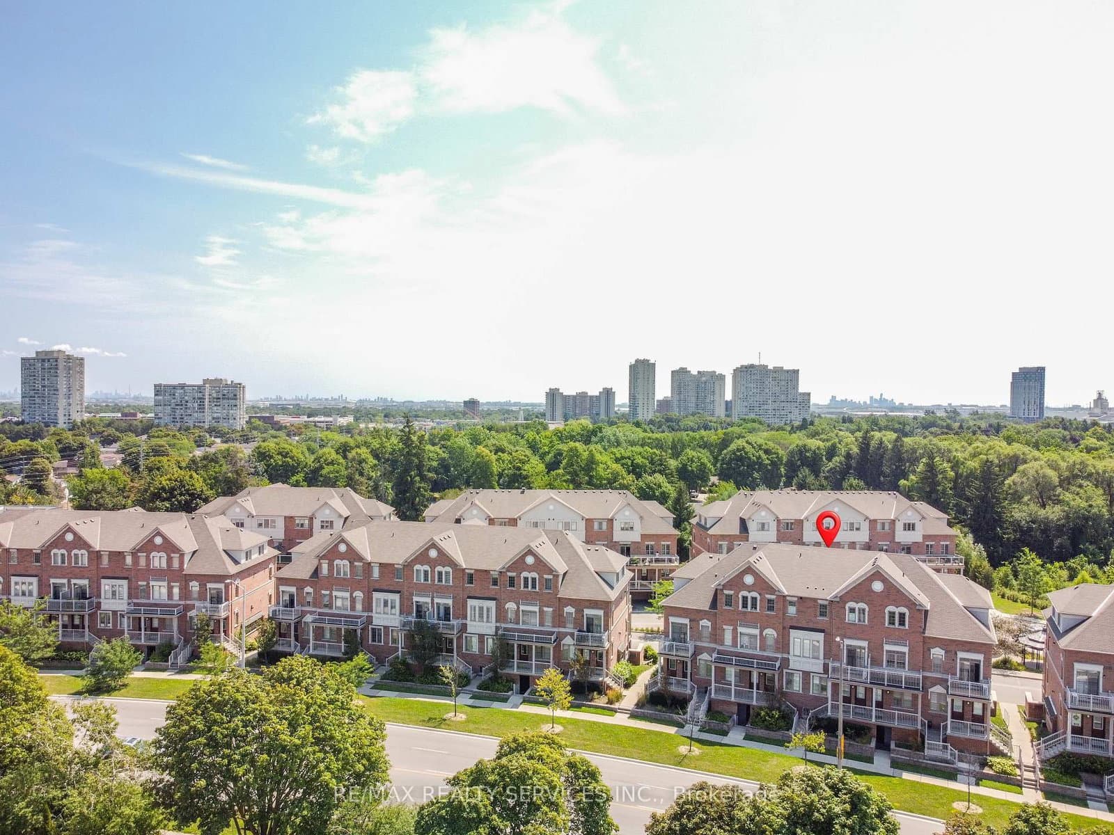 180 Howden Boulevard, Unit 15 thumbnail 4
