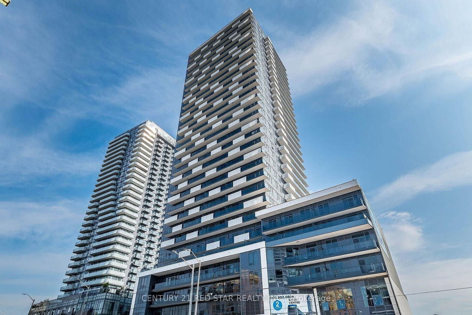 #422 - 5105 Hurontario Street