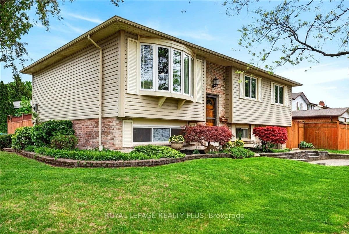 4452 Delaney Drive thumbnail 2