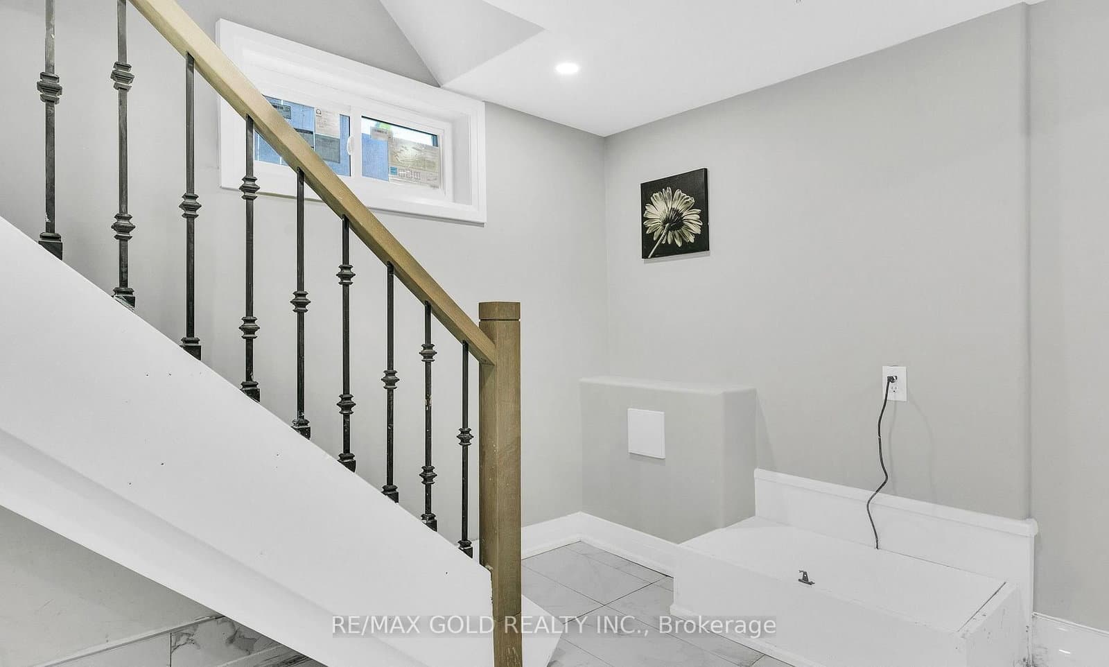 8 Fairglen Crescent thumbnail 29