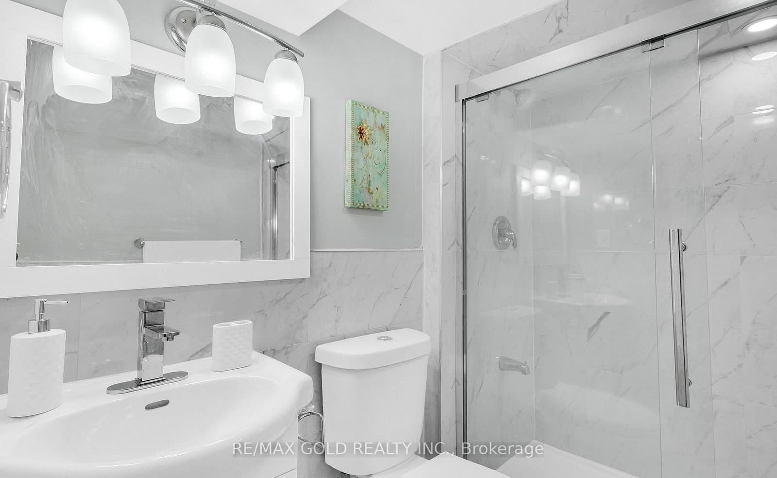 8 Fairglen Crescent thumbnail 34