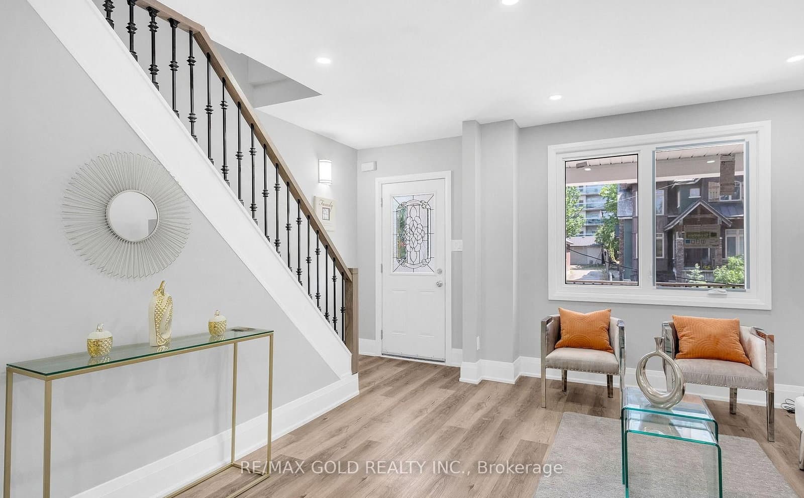 8 Fairglen Crescent thumbnail 7