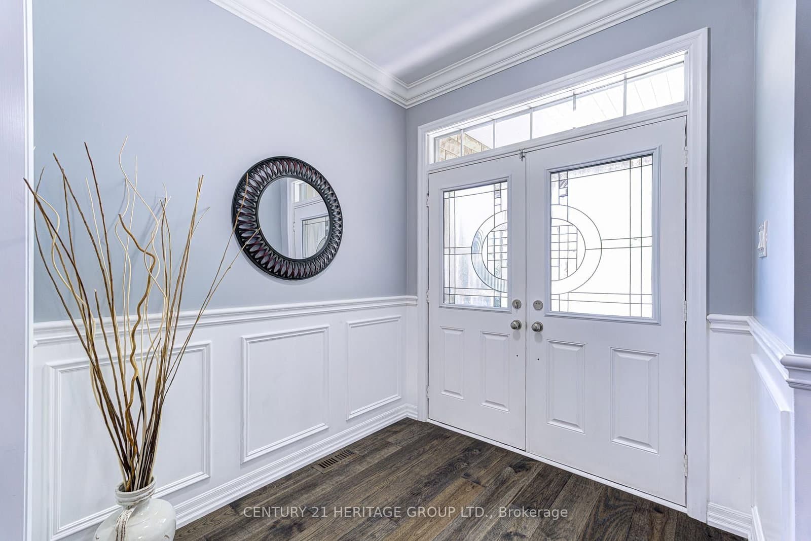 1406 Marshall Crescent thumbnail 4