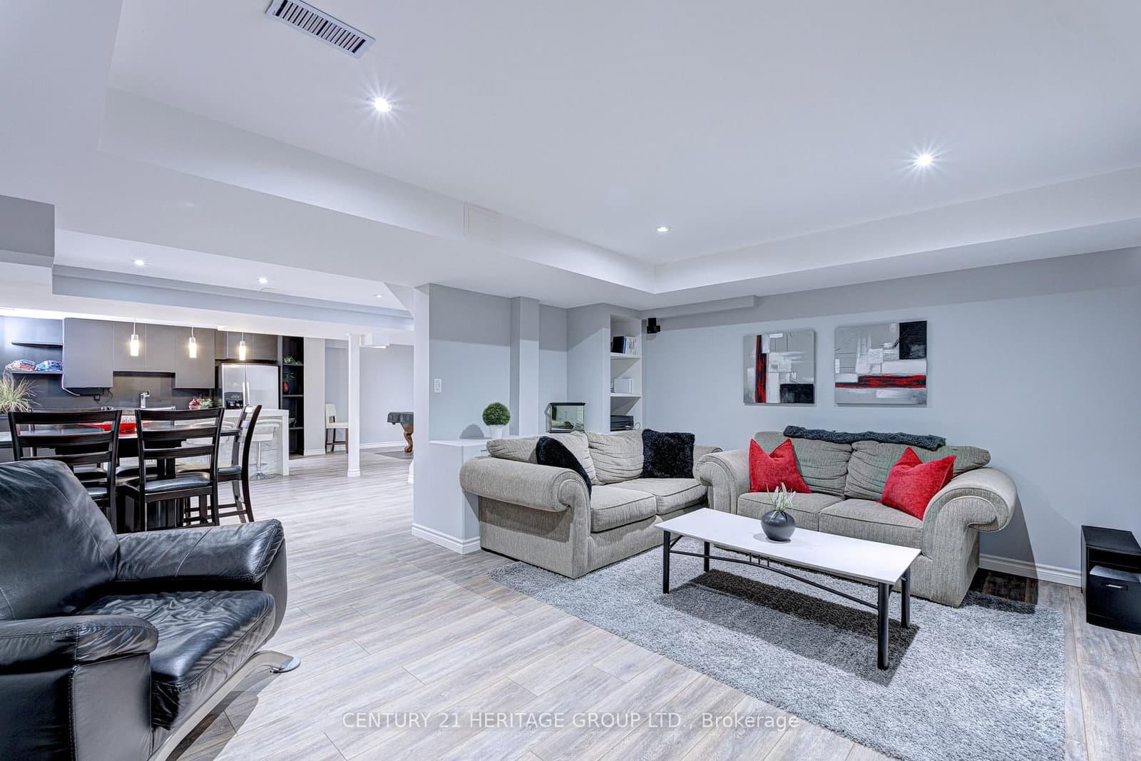 1406 Marshall Crescent thumbnail 41