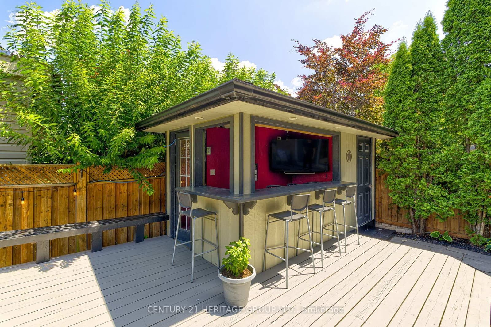 1406 Marshall Crescent thumbnail 45