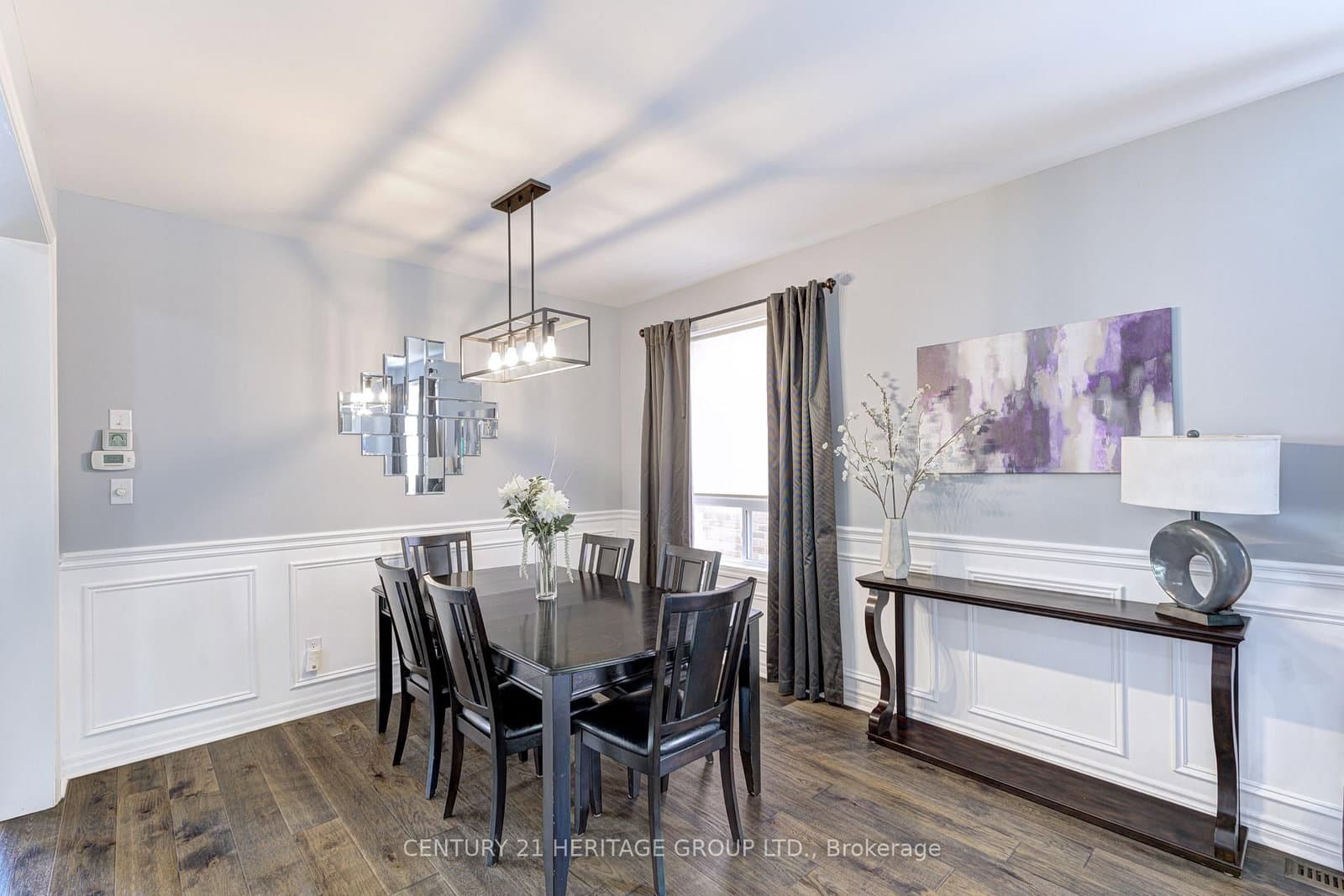 1406 Marshall Crescent thumbnail 8