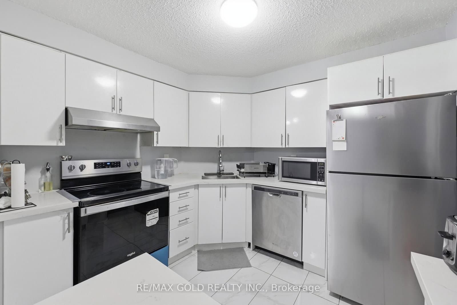 61 Markbrook Lane, Unit ph08 thumbnail 10