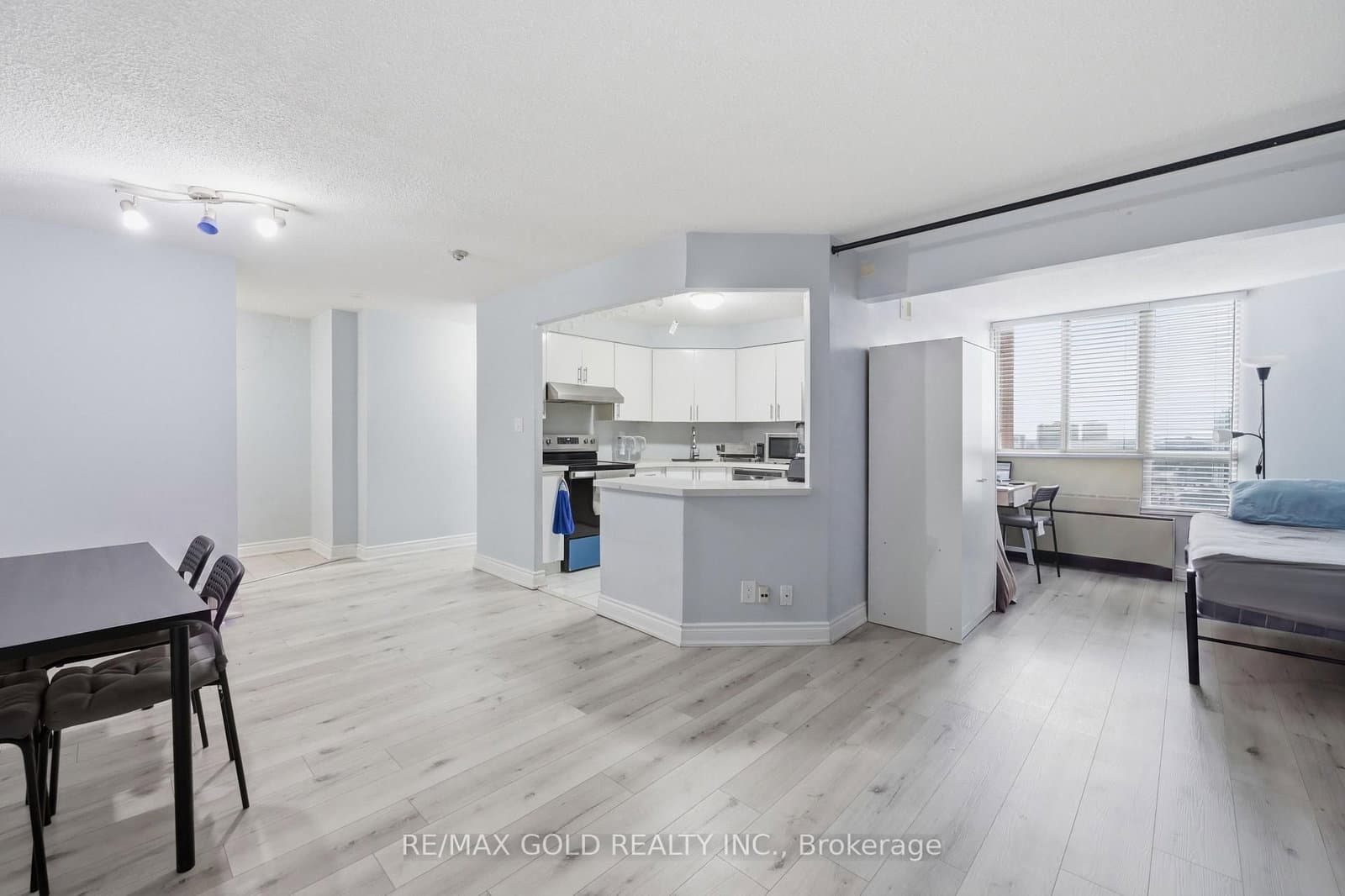 61 Markbrook Lane, Unit ph08 thumbnail 13