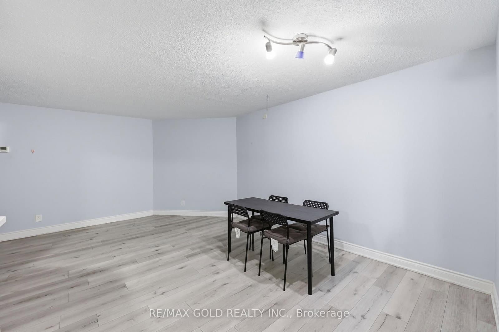 61 Markbrook Lane, Unit ph08 thumbnail 22
