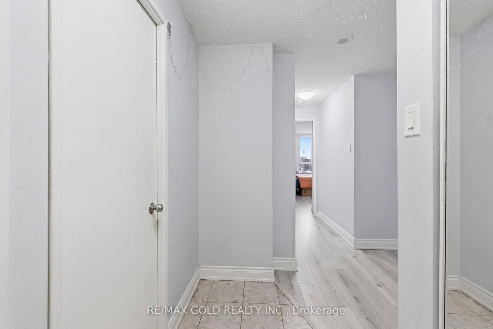 61 Markbrook Lane, Unit ph08 thumbnail 5