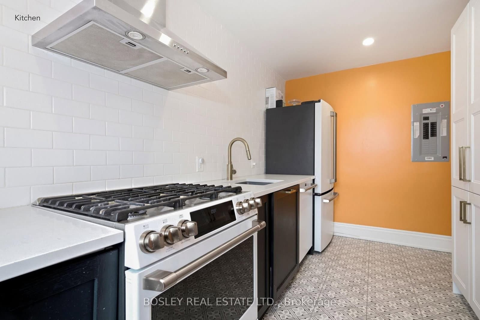 178 High Park Avenue, Unit Upper thumbnail 11