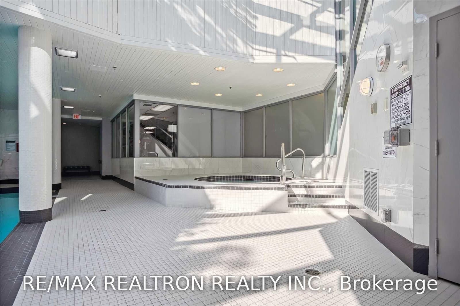 101 Subway Crescent, Unit 410 thumbnail 13