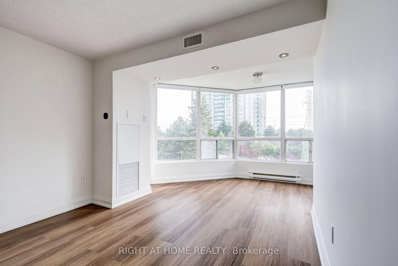 4470 Tucana Court, Unit 308 thumbnail 15