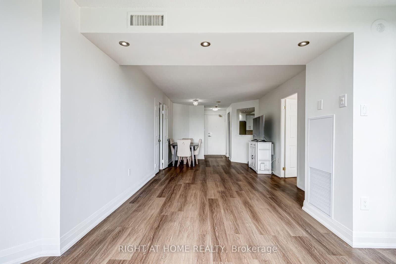 4470 Tucana Court, Unit 308 thumbnail 21