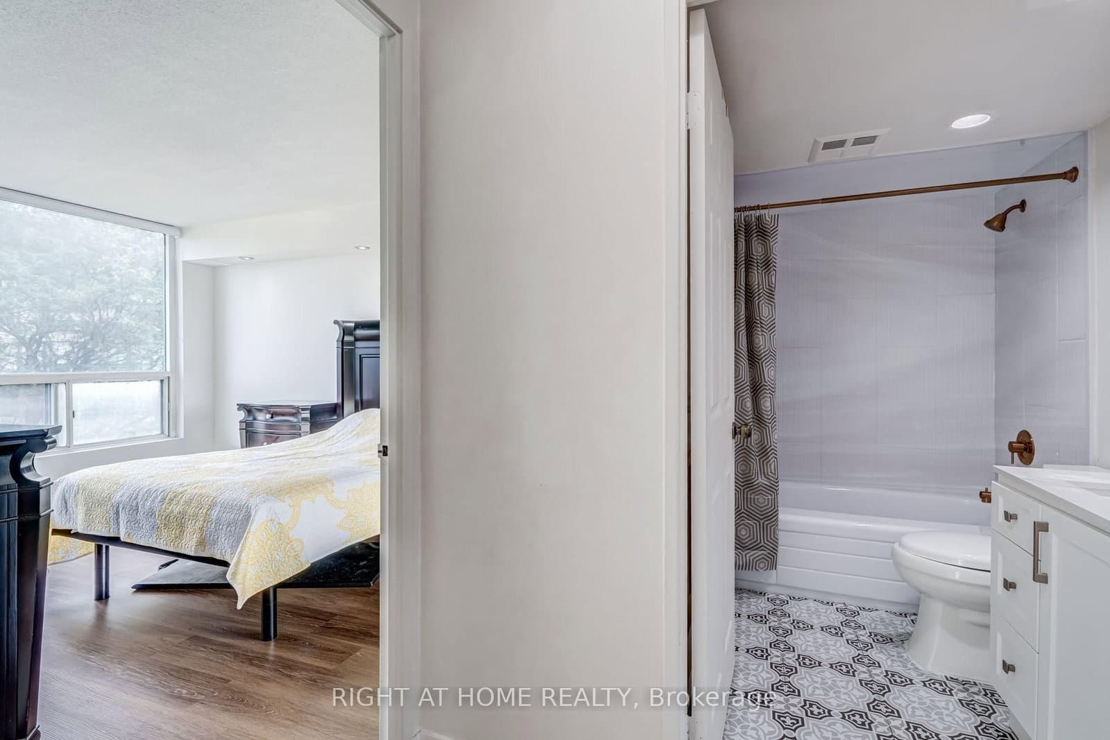 4470 Tucana Court, Unit 308 thumbnail 28