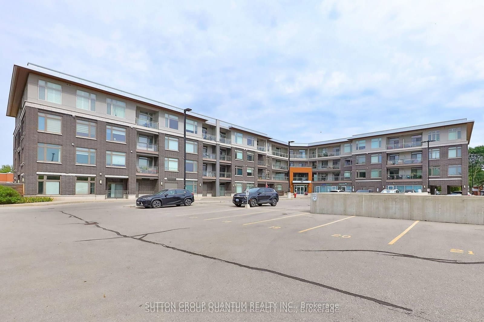 457 Plains Road E, Unit 418 thumbnail 10