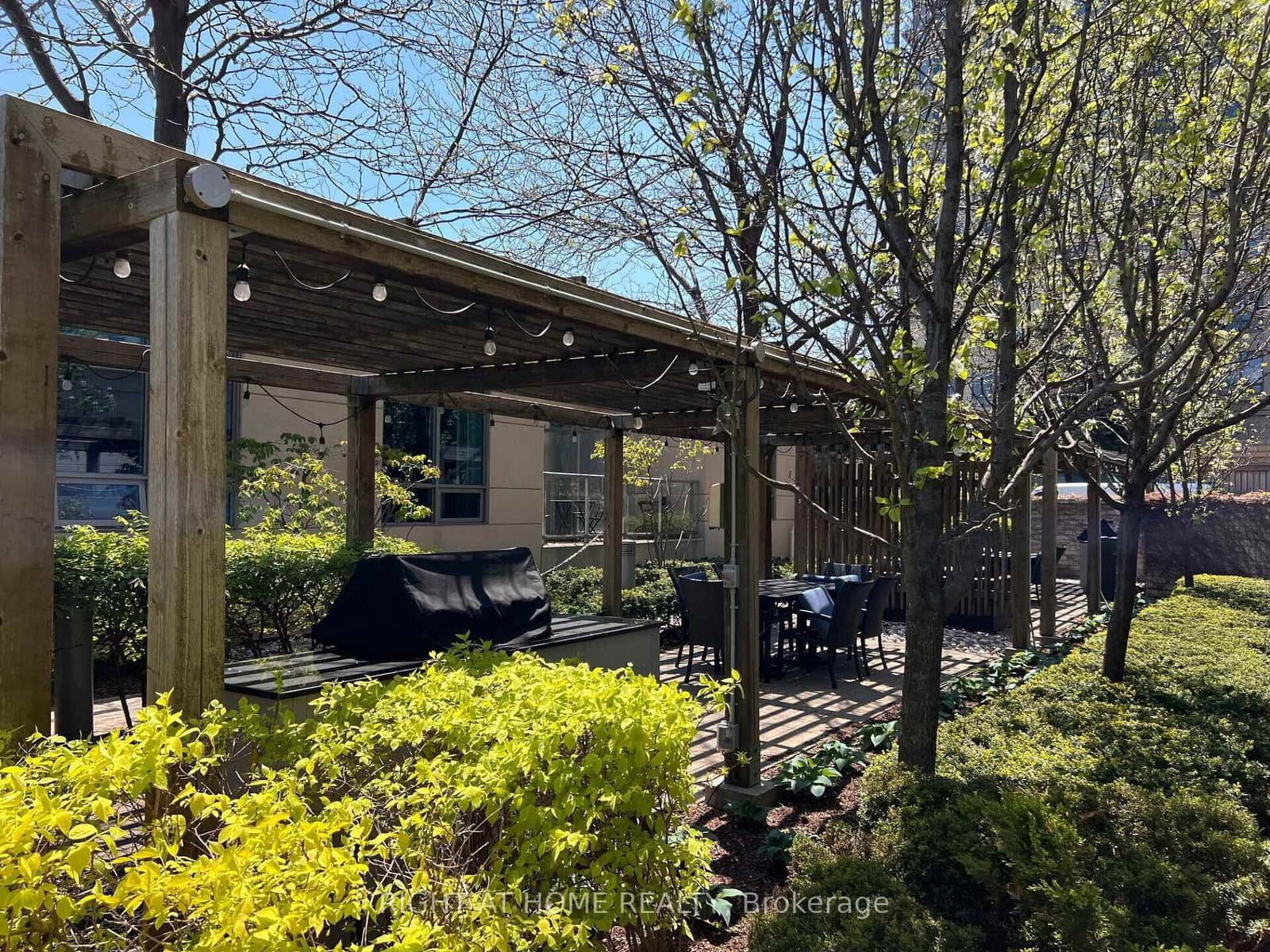 15 Viking Lane, Unit #2702 thumbnail 36
