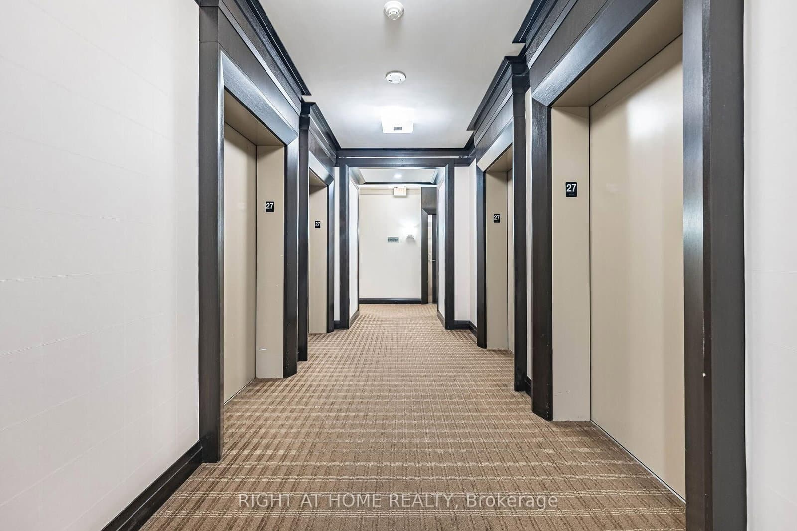 15 Viking Lane, Unit #2702 thumbnail 8