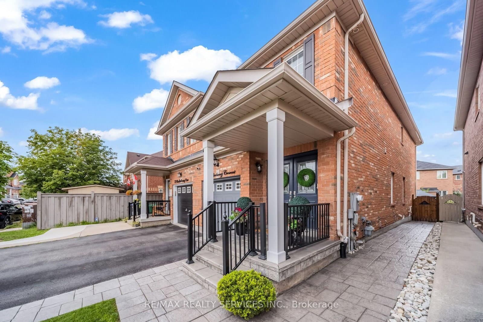 70 Checkerberry Crescent thumbnail 5