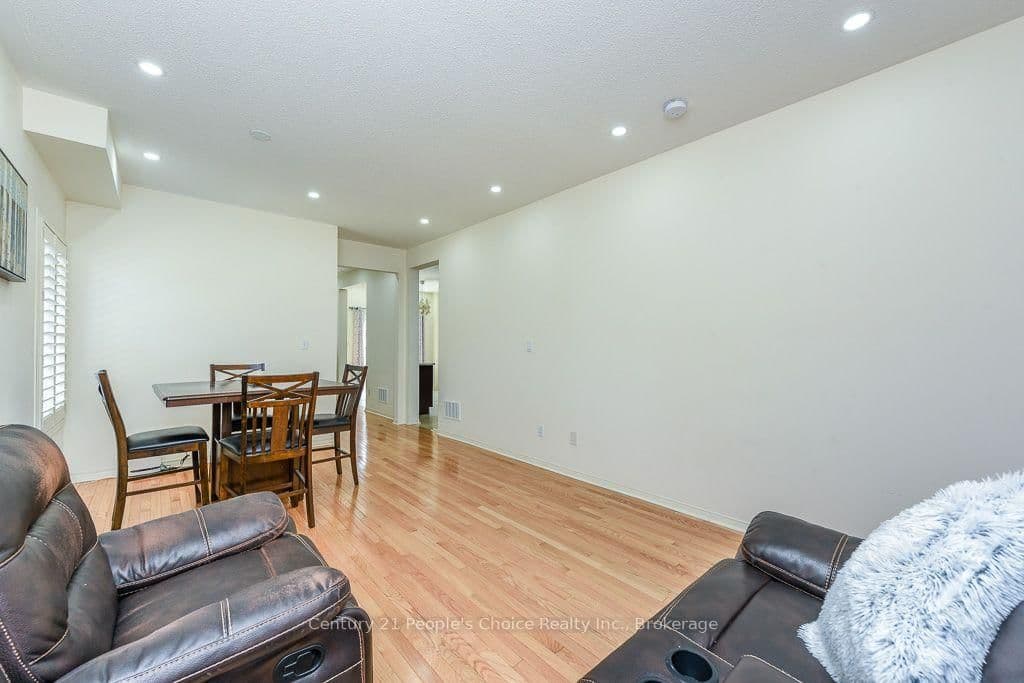 270 Brussels Avenue thumbnail 11
