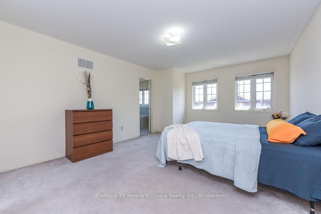 270 Brussels Avenue thumbnail 32