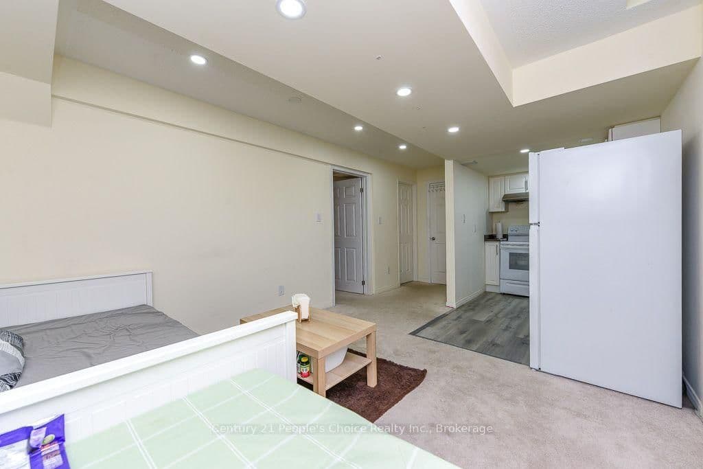 270 Brussels Avenue thumbnail 41