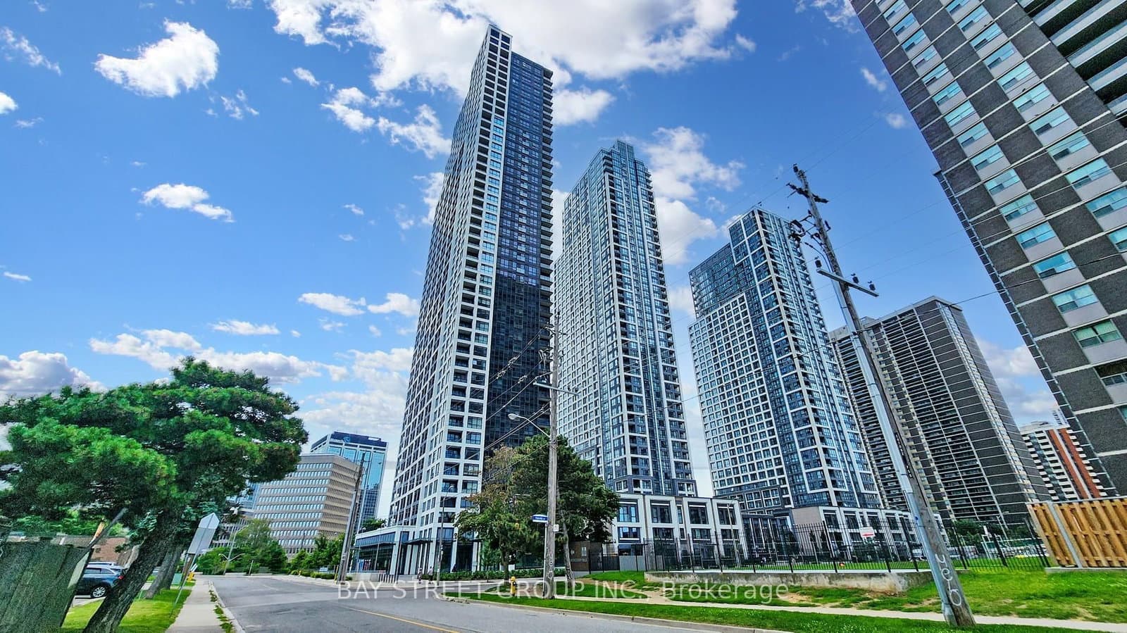 5 Mabelle Avenue, Unit 4032 thumbnail 2