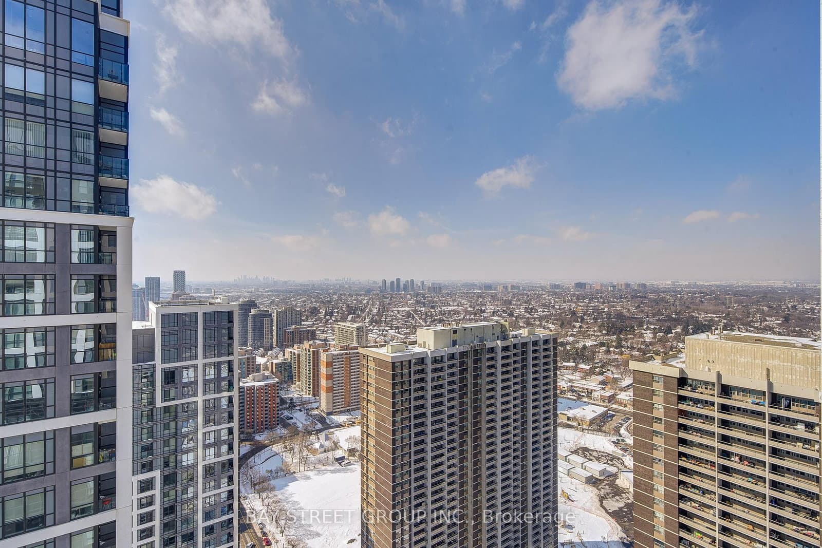 5 Mabelle Avenue, Unit 4032 thumbnail 33