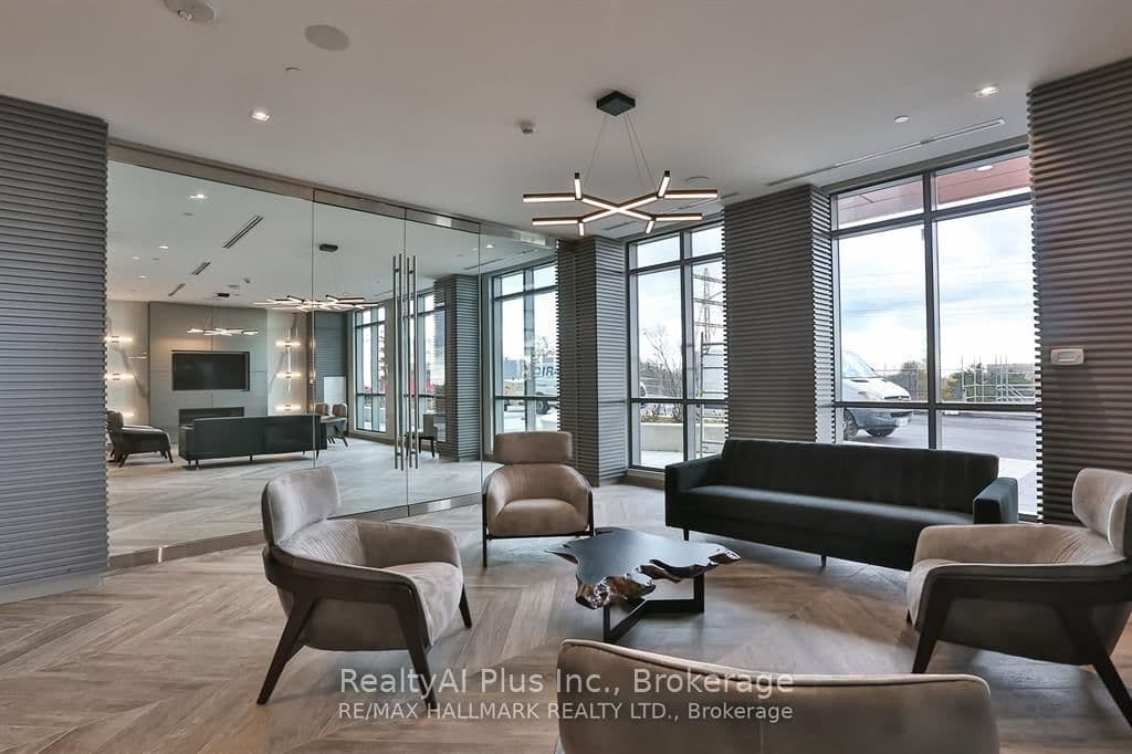 50 Thomas Riley Road, Unit 804 #Room thumbnail 5