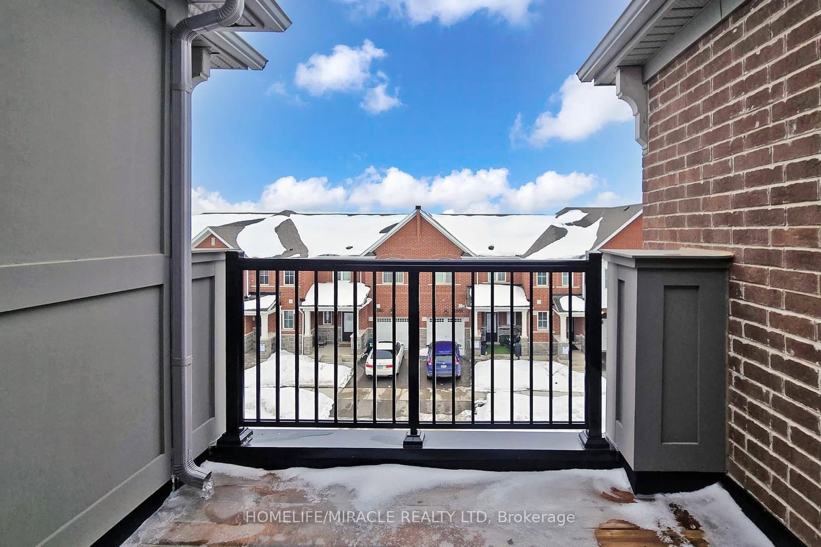1587 Moira Crescent thumbnail 29