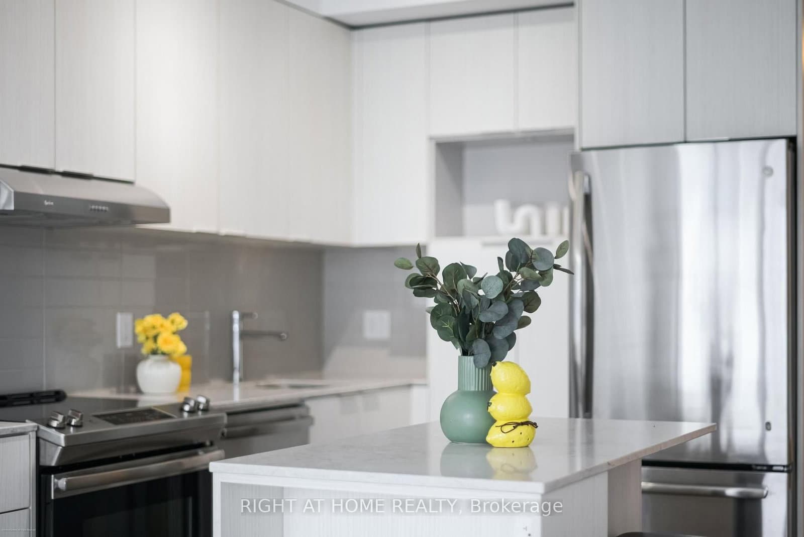 2520 Eglinton Avenue W, Unit 1602 thumbnail 9